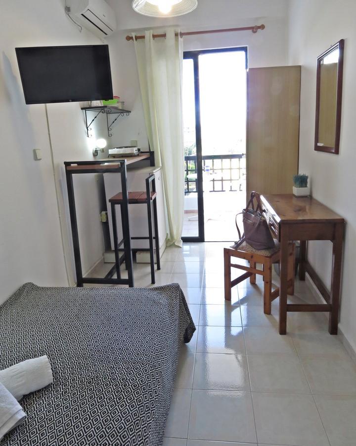 Debby Apartments Ialysos  Pokoj fotografie