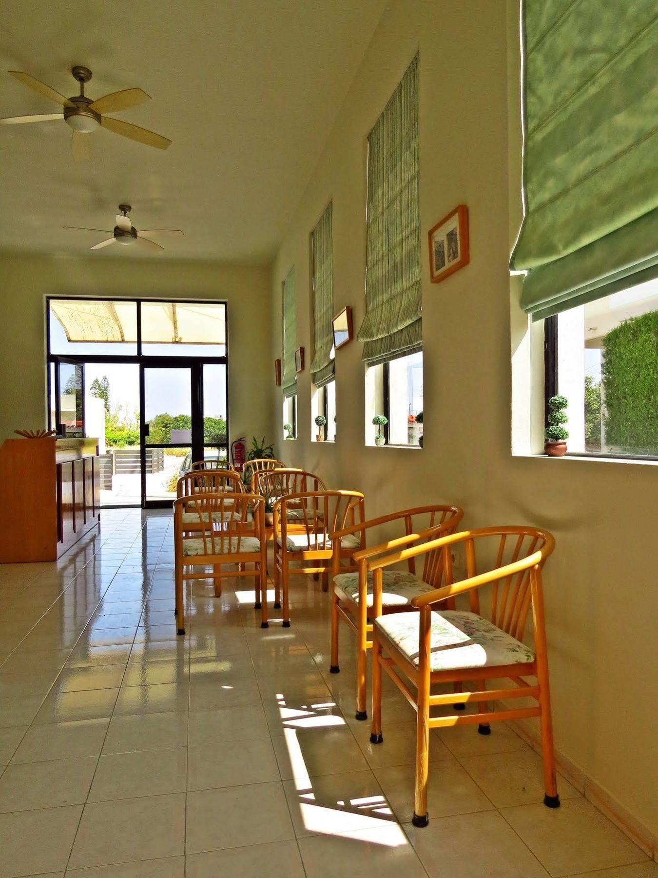 Debby Apartments Ialysos  Exteriér fotografie