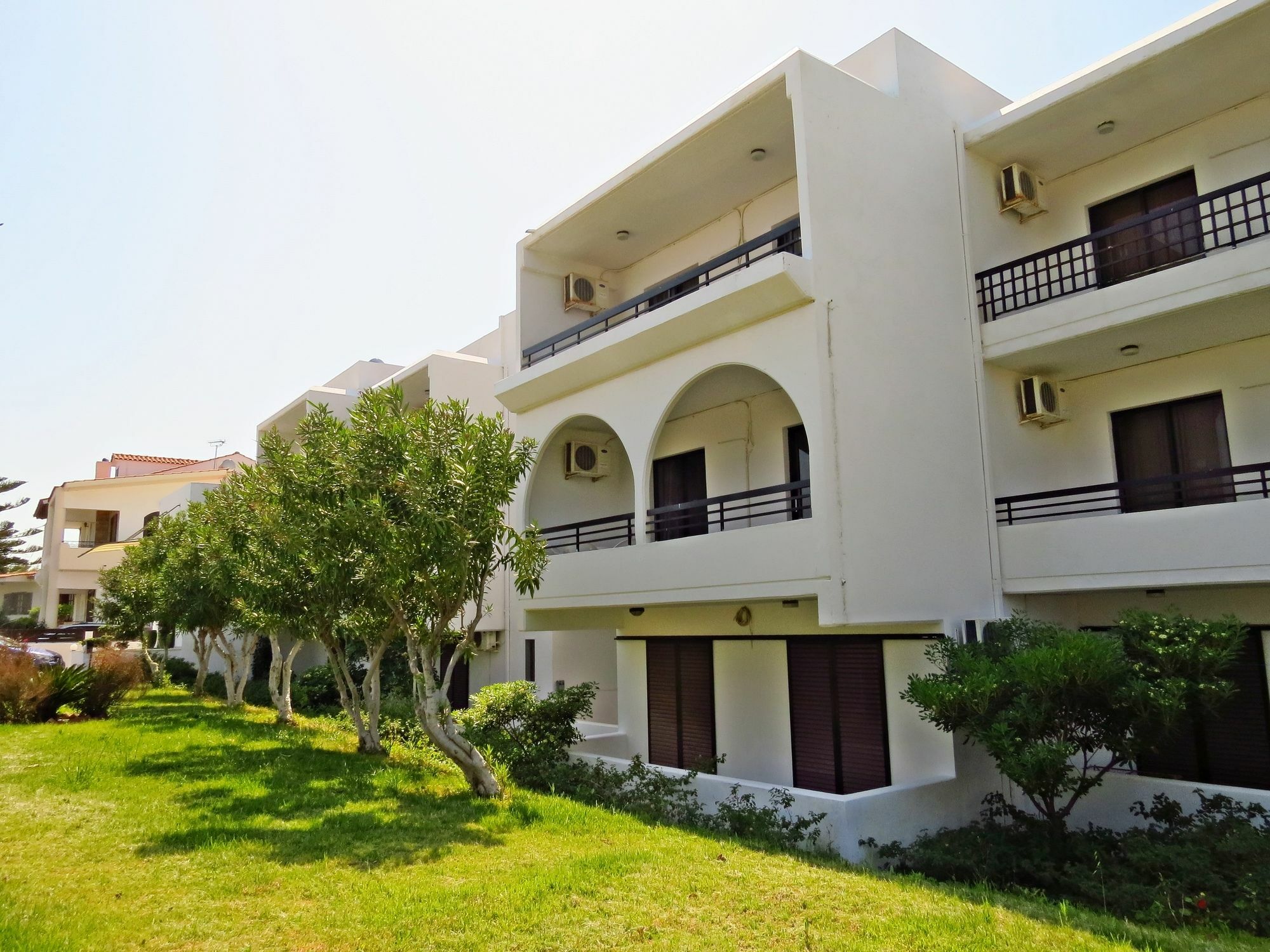 Debby Apartments Ialysos  Exteriér fotografie