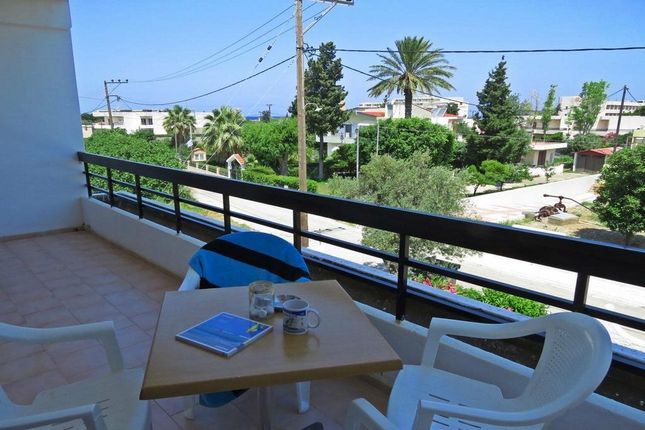 Debby Apartments Ialysos  Exteriér fotografie